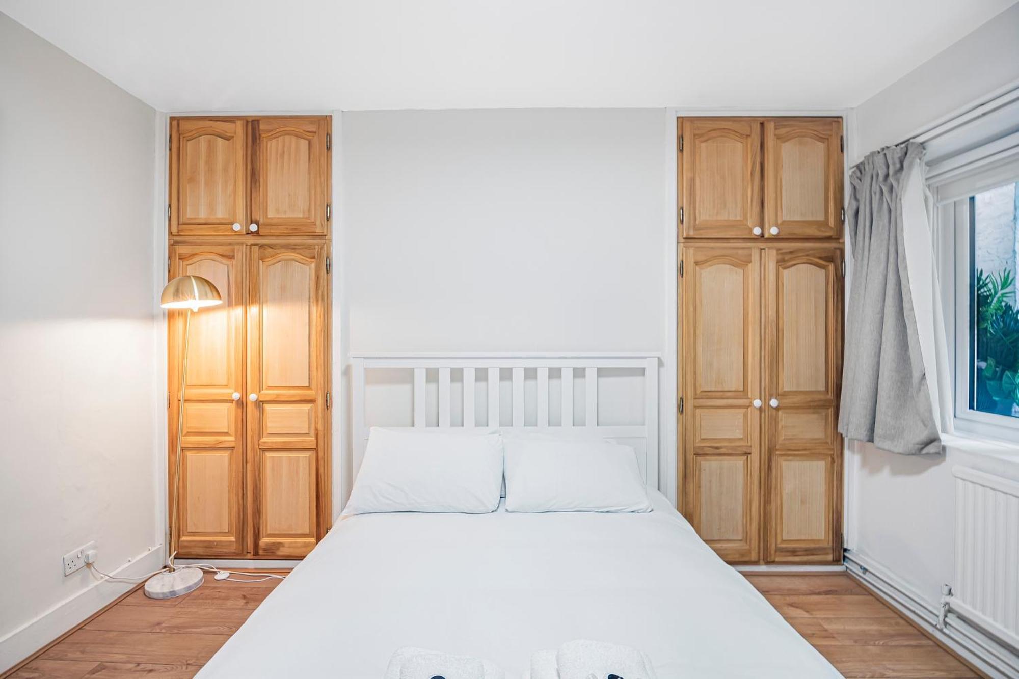 Pass The Keys Private Garden Apartment By Tulse Hill Station Londra Esterno foto